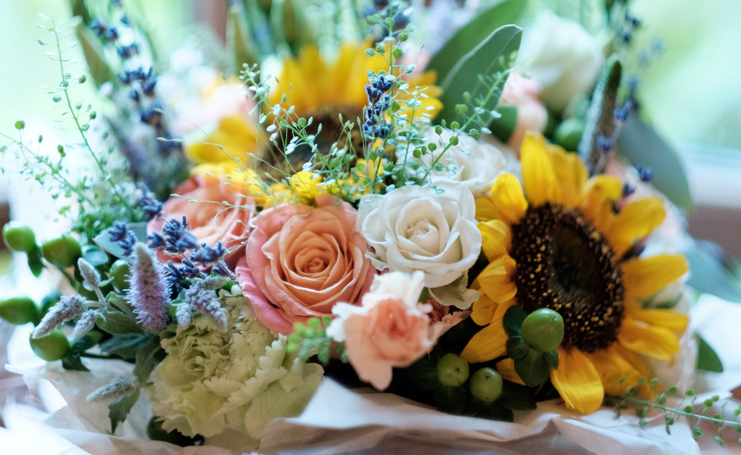 Wedding flowers with decor